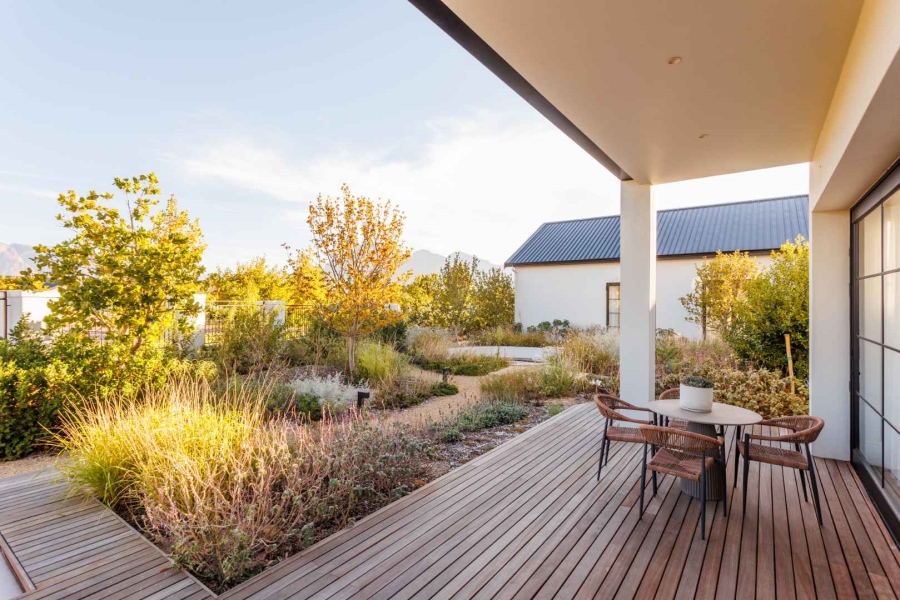 8 Bedroom Property for Sale in Val De Vie Estate Western Cape